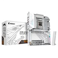 GigaByte X870E AORUS ELITE X3D ICE DDR5 AM5 E-ATX Motherboard